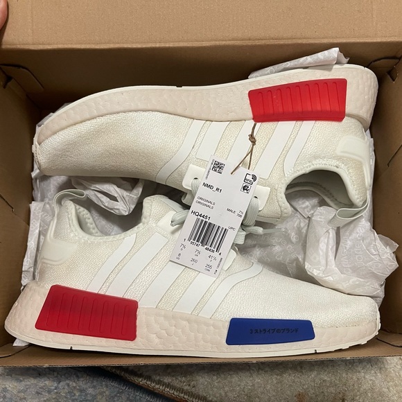 NIB men’s Size 8 (Euro Size 41.5) Adidas NMD R1 Sneakers In White/Tint/Red/Blue - Picture 16 of 16